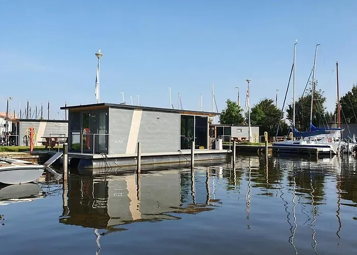 Houseboat Heeg 4 persoons